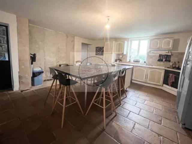 Maison RDC 185 m2