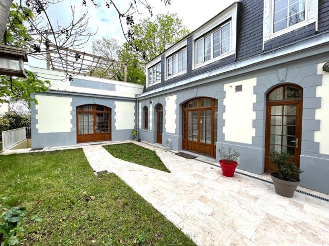 Maison RDC 127 m2 5 pièces