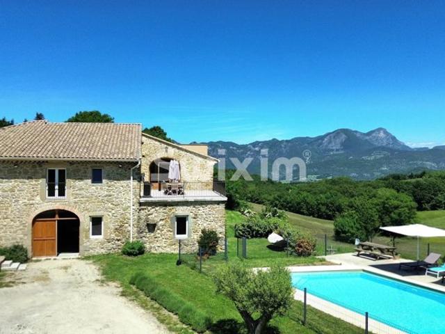Maison RDC 600 m2