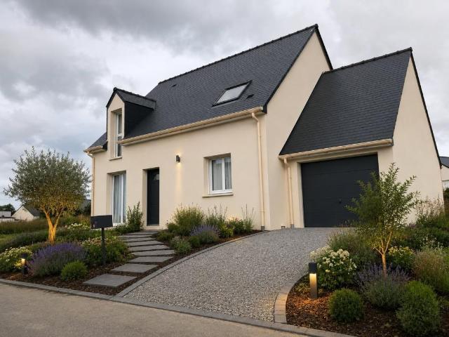 MAISON RE2020 Neuville sur Sarthe 4 chambres