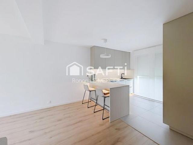 Maison RE 2020 décorée avec soin
