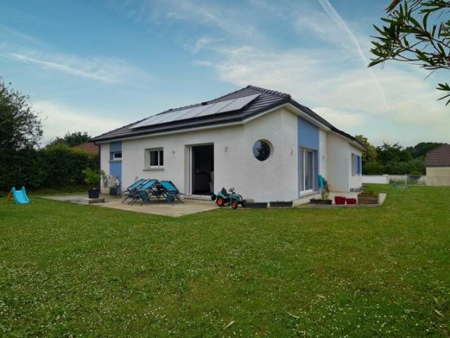 Maison récente 4 pièces Lourenties 64 avec 3 Ch. Au calme 97m² Lourenties