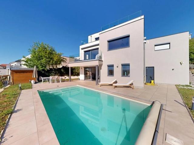 Maison récente 8 pièces à vendre à Besançon Réf 6984
