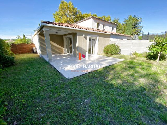 MAISON RECENTE T4 AVEC GARAGE ET JARDIN