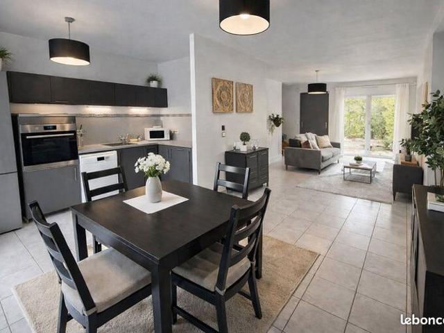 Maison recente avec jardin loyettes