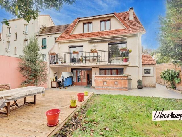 Maison récente de 6 pièces 238 m2 DPE C Quartier de Fl. 236m² Alfortville