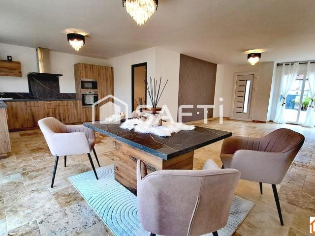 Maison récente de plain pied 3 chambres sur 864m² de terrain