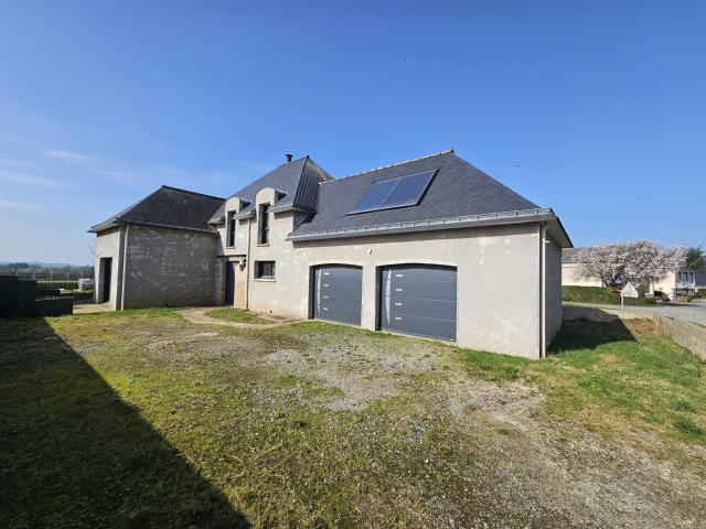 Maison Recente Proche De Pontivy 132m² Kergrist
