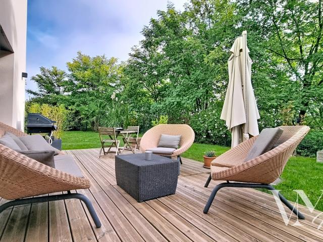 Maison récente sans vis à vis avec jardin et garage Cailloux sur Fontaines