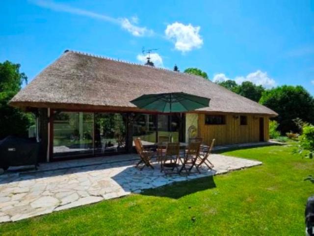 Maison REGION PONT L'EVEQUE 7 pièce s, 210 M², 5 ch, 2 sdb, garage, terrain 10685 m²