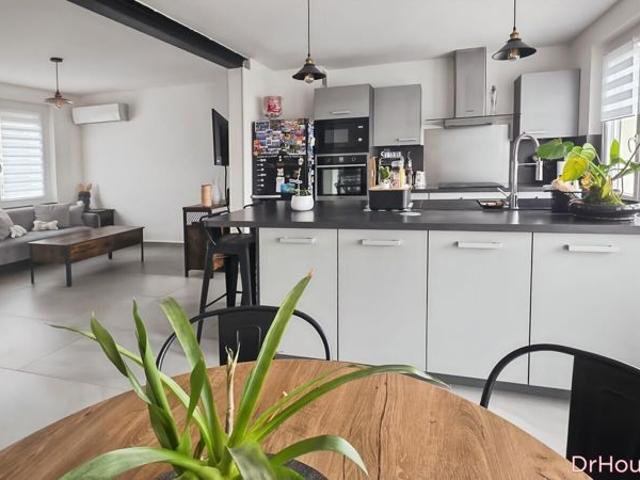 Maison rénové 5 pièces 3 chambres
