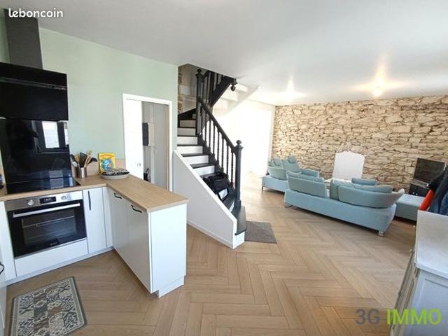 Maison rénovée 4 chambres – Centre Brignogan – Proche mer