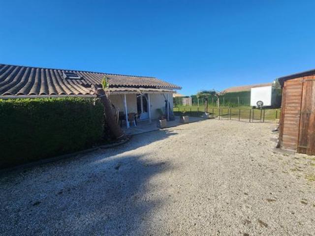 ? Maison rénovée 60 m² – Saint André de Cubzac – Terrain 450 m²