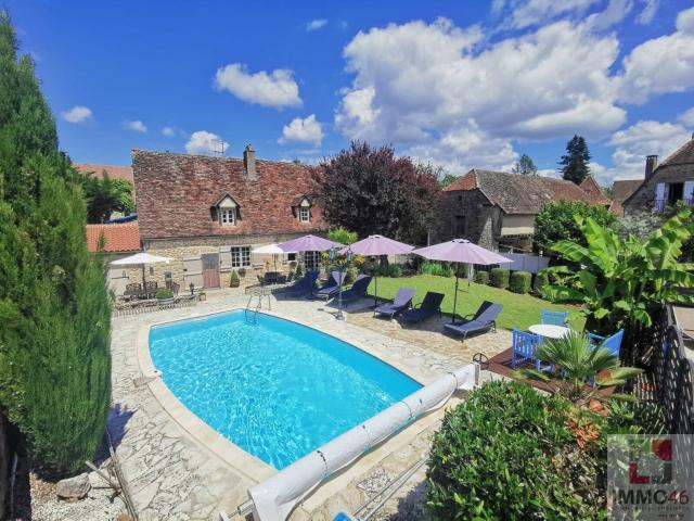 Maison rénovée 3 chambres avec piscine et dépendance 123m² Alvignac