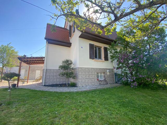 Maison rénovée 3 pièces à vendre à Pulversheim garage double 208 000 euros