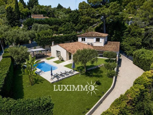 Maison Rénovée Vue Dégagée 170m² Mougins