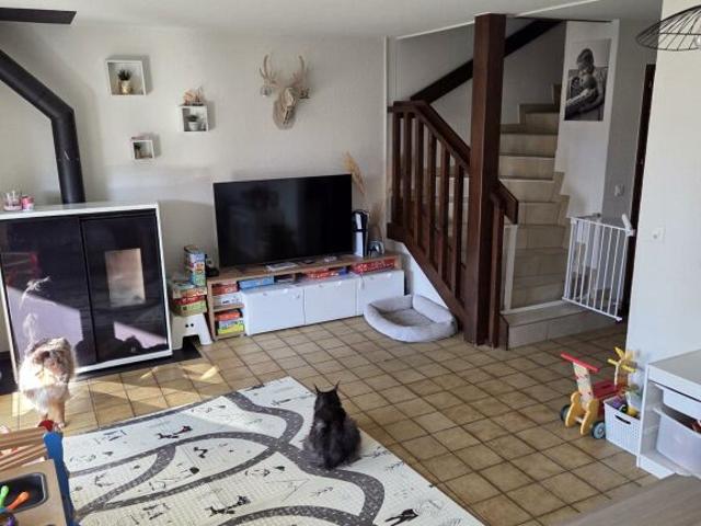 Maison renovée au calme