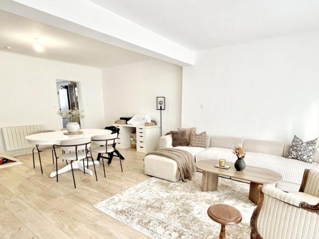 Maison rénovée avec jardin – Idéale investisseur