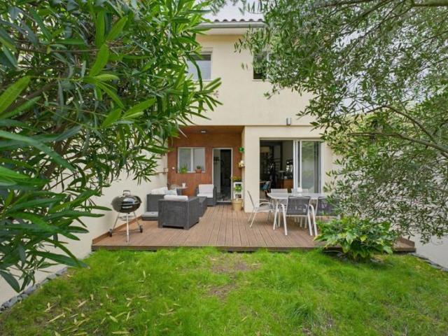 Maison rénovée, avec jardin plein sud