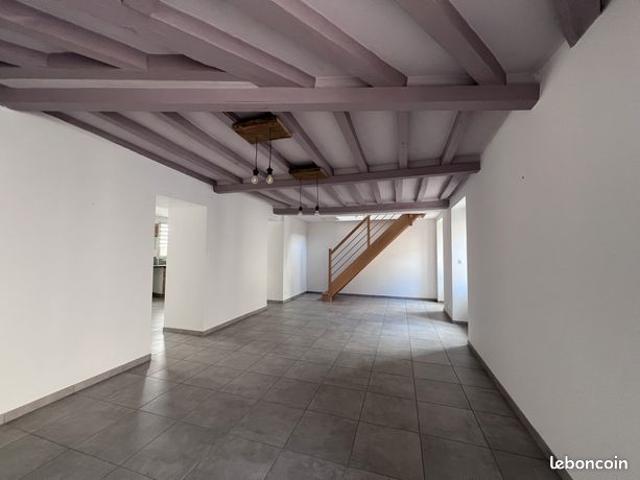 Maison rénovée CHATEAU GONTIER 115 m²