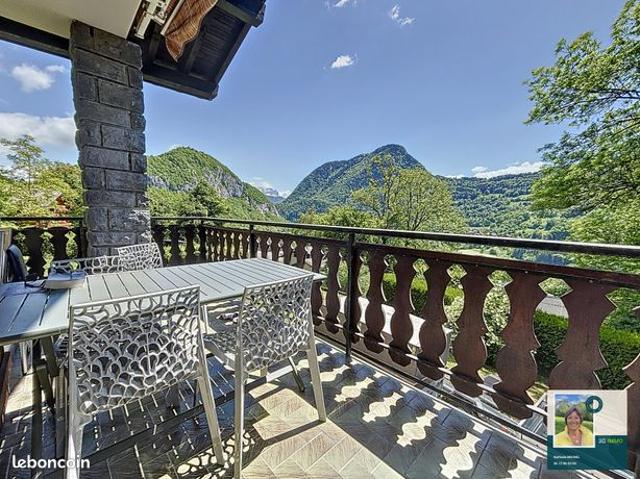 Maison rénovée plein sud | Jardin 1600m² et terrasse | Mieussy