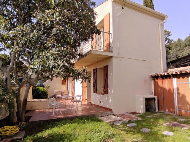 Le Thoronet Maison rénovée, sur 2 niveaux, 86m2 habitables