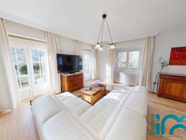 Maison Rieupeyroux 200m² Rieupeyroux