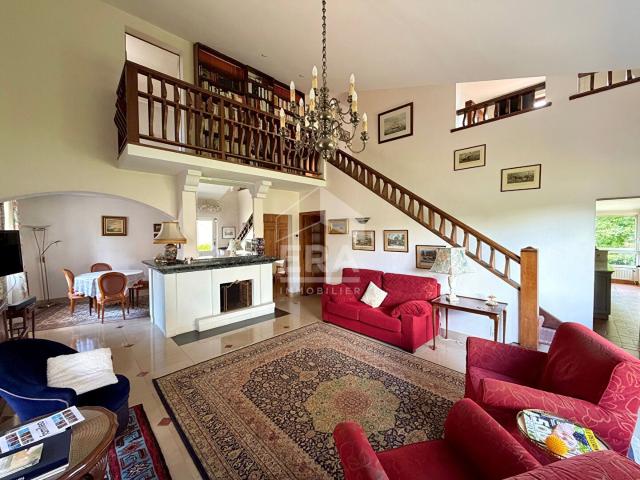 Maison Rue du Roc Albi 210 m² 215m² Albi