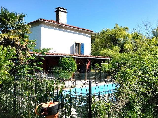 Maison Rustique de Campagne, 3 Chambres, Gîte, Piscine, Dépe. 132m² Fontenille