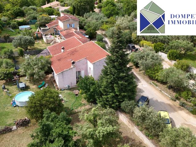 Maison T3/T4 à rénover à Cotignac Beau potentiel