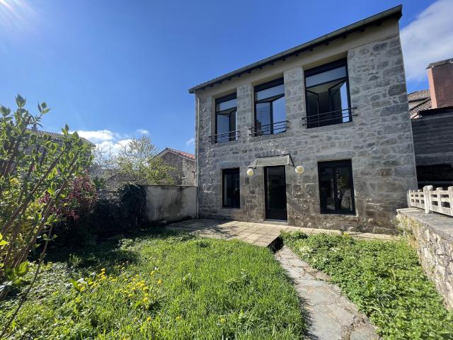 Maison T3 60m2 + extérieur de 50 m2 SAINTE SIGOLÈNE