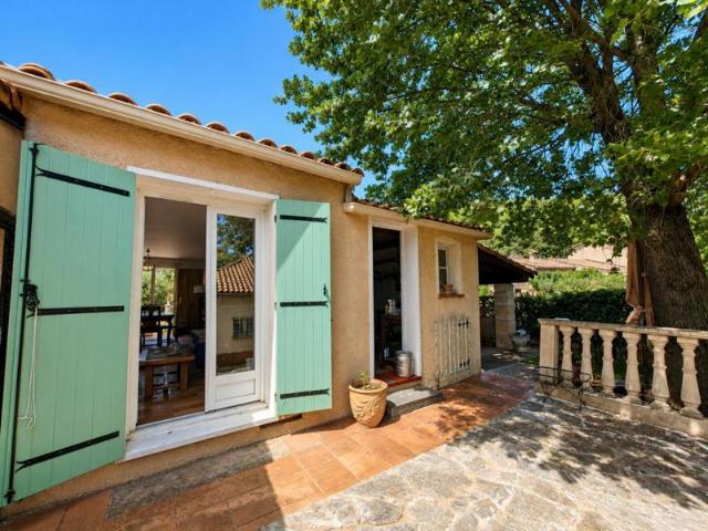 MAISON T3 CENTRE VILLAGE LA MOTTE