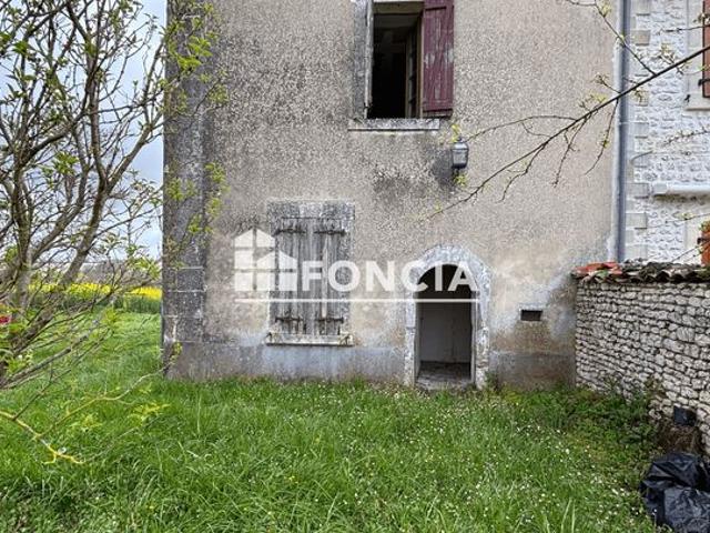 Maison t3 a renover a bessac