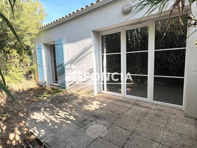 Maison T3 au Château d'Oléron, avec garage