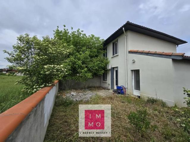 MAISON T3 AVEC TERRAIN CLOS