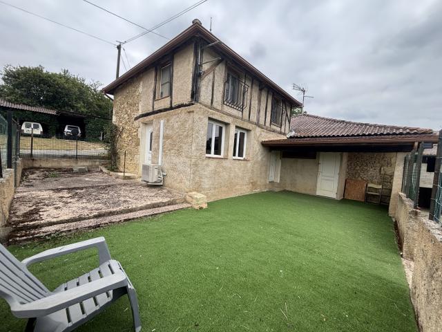 MAISON T3 AVEC TERRASSE + PARKING