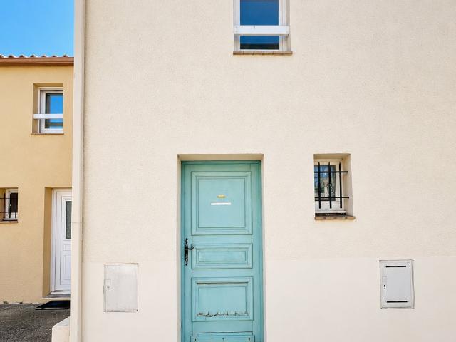 Maison T3 avec terrasse, piscine, parking et accès direct à la plage Frontignan Plage
