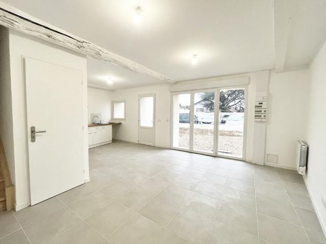 Maison T3 avec jardin 51m² Centre ville Feyzin Feyzin 69320 Le bien en vidéo