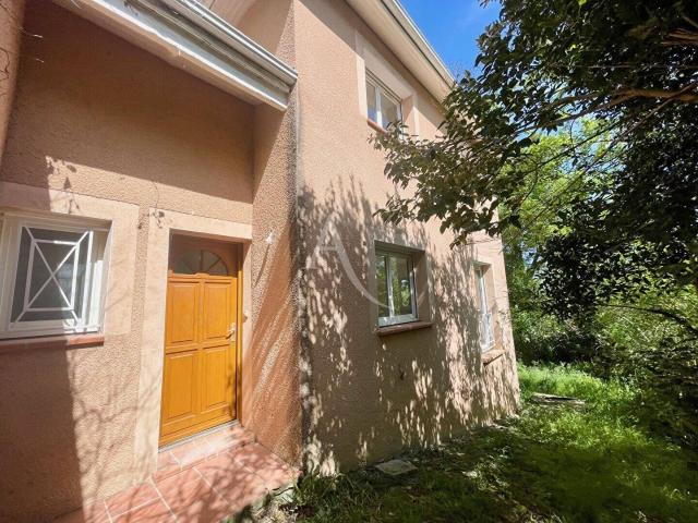 Maison T3 avec jardin proche L'Isle Jourdain