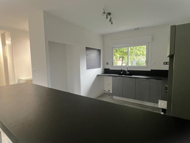 Maison T3 de 75 m2 + jardin PAREMPUYRE
