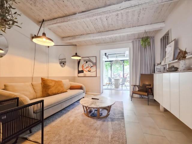 Maison T3 de 80 m² 13011 Marseille + atelier 40 m² en RDC + EXT