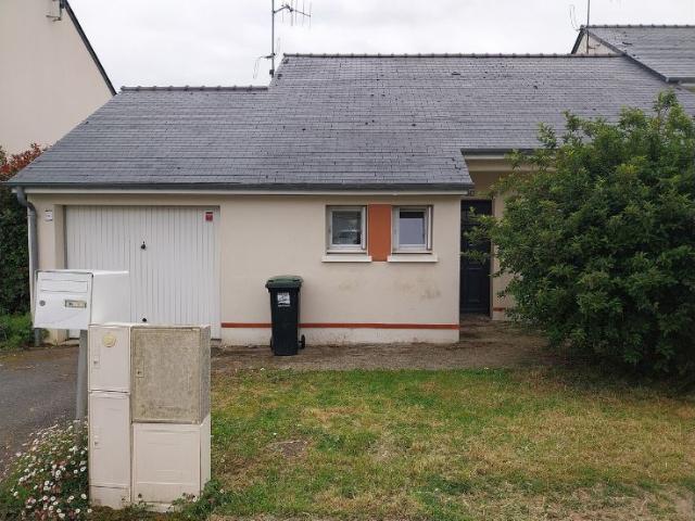 MAISON T3 DE PLAIN PIED AVEC JARDIN ET GARAGE