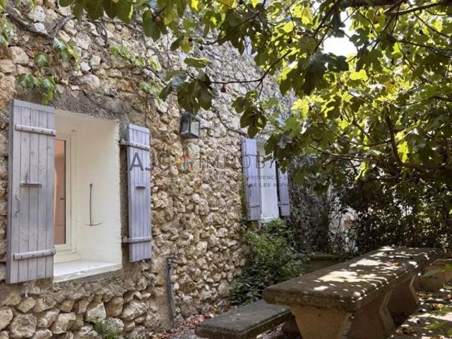 MAISON T3 JARDIN PISCINE