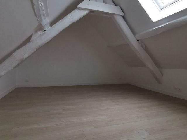Maison T3 près de MOUY à louer