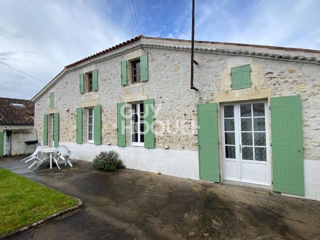 Maison T4 126 m² à vendre à MORNAC SUR SEUDRE