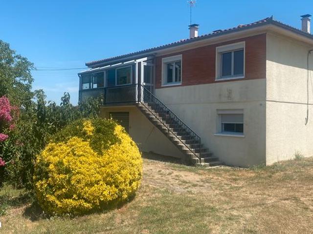 Maison T4 7450 m²