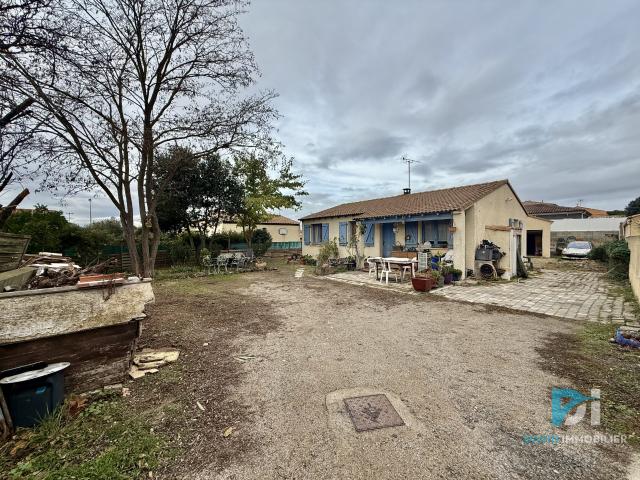 Maison T4 79 m2 habitables sur 704 m2 de terrain