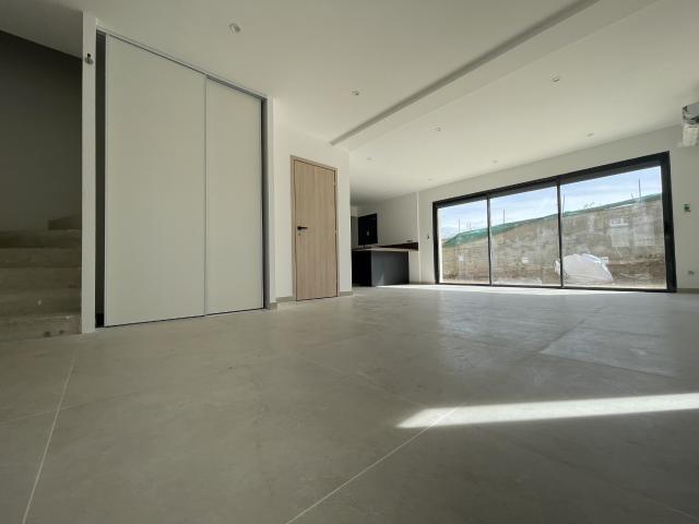 MAISON T4 87.98 m2 PONT DE CHERUY