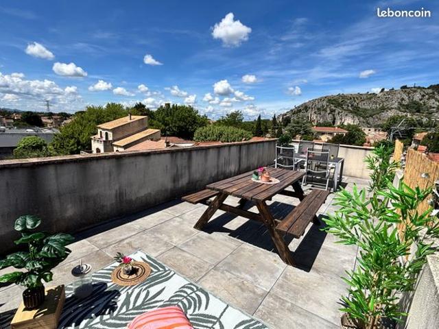 Maison T4 avec toit terrasse et 2 stationnements