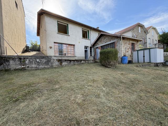Maison T4 avec atelier